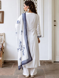 Indo Era Women Floral Embroidered Regular Thread Work Pure Cotton Kurta with Trousers & With Dupatta