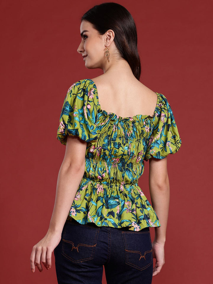 all about you Floral Print Smocked Top