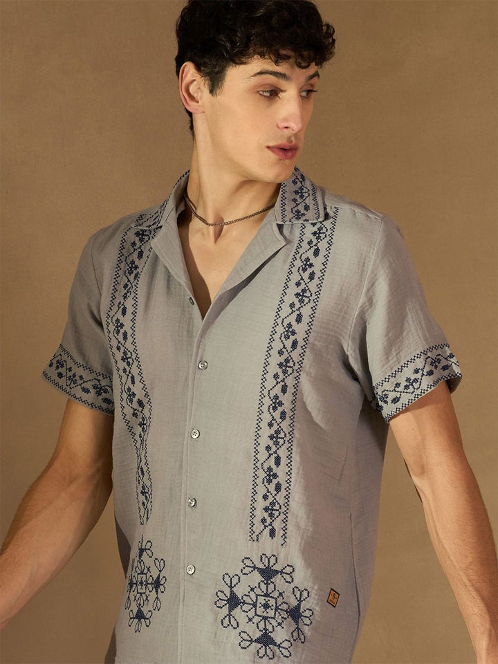 DENNISON Men Embroidered Oversized Cuban collar Short Slevees Traditional Casual Shirt