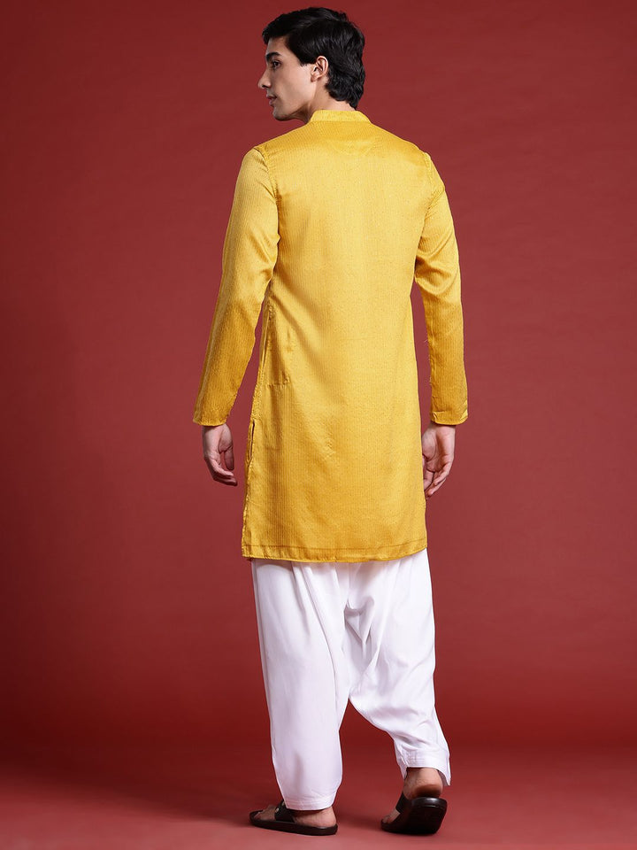 Anouk Tyohaar Collection Sequinned Asymmetric Kurta
