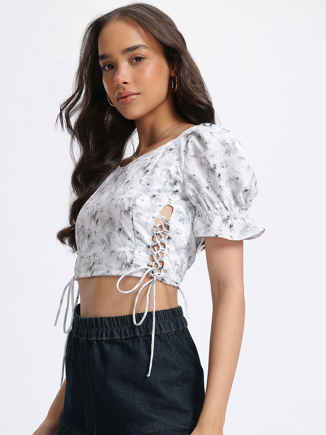 DressBerry Monochrome Florals Lace Up Detail Crop Top
