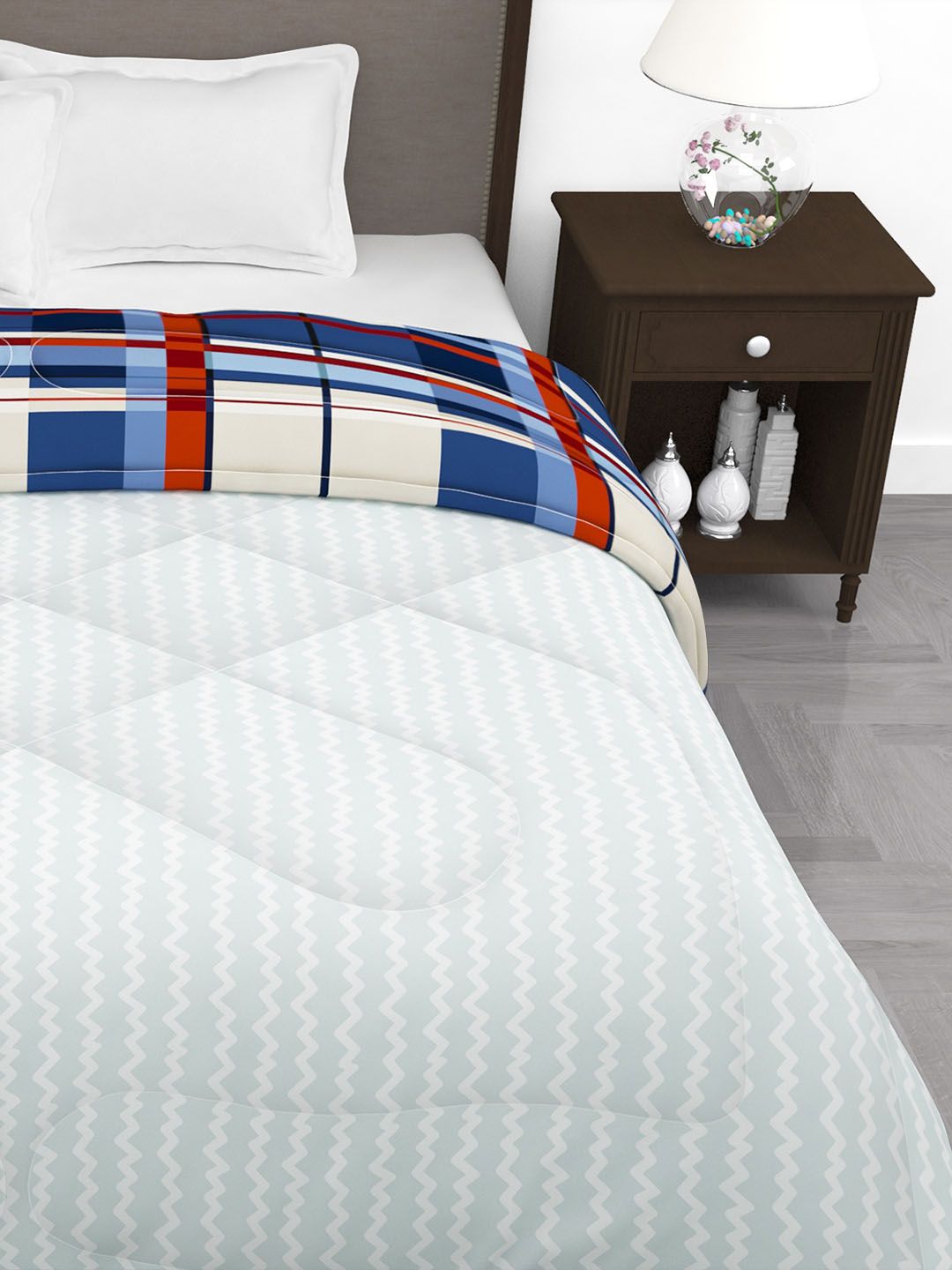 Story@home Beige & Blue Geometric AC Room Double Bed Comforter