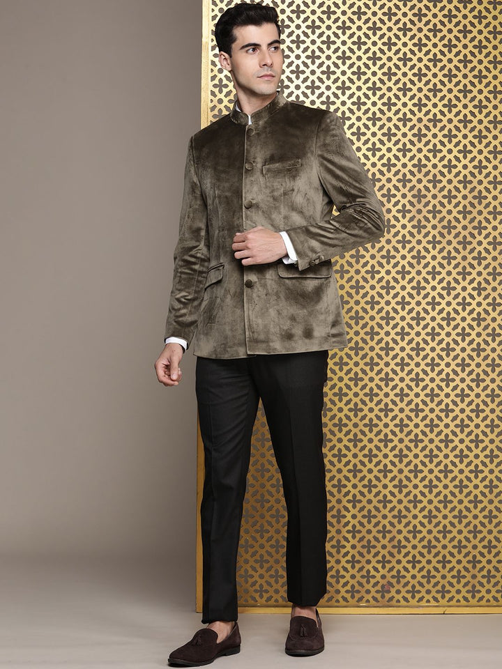 House of Pataudi Jashn Mandarin Collar Bandhgala Velvet Finish Blazer