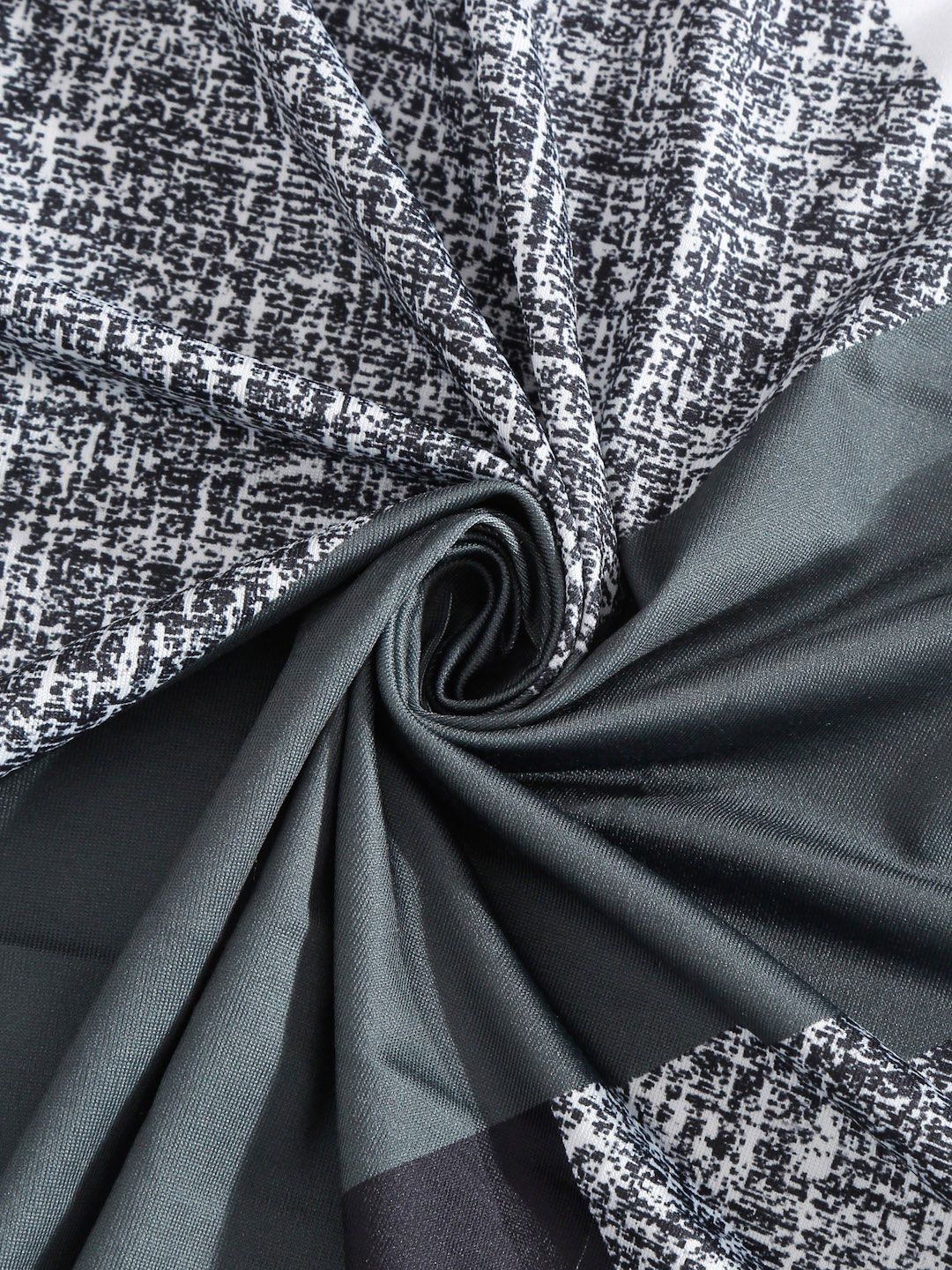 Cortina Black & White Geometric Printed 3-Seater Sofa Cover