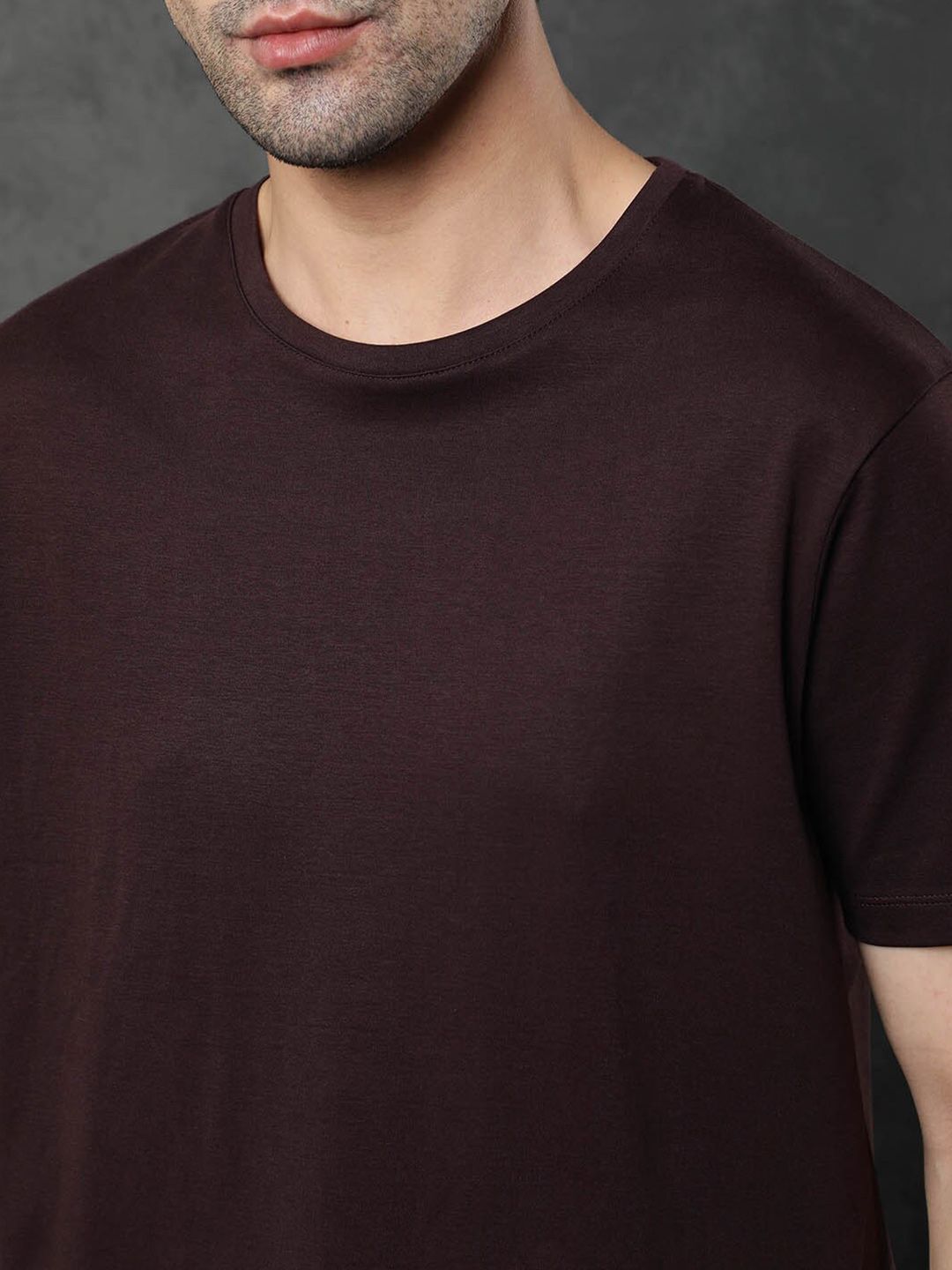 RARE RABBIT Men Gis Cotton Slim Fit T-Shirt