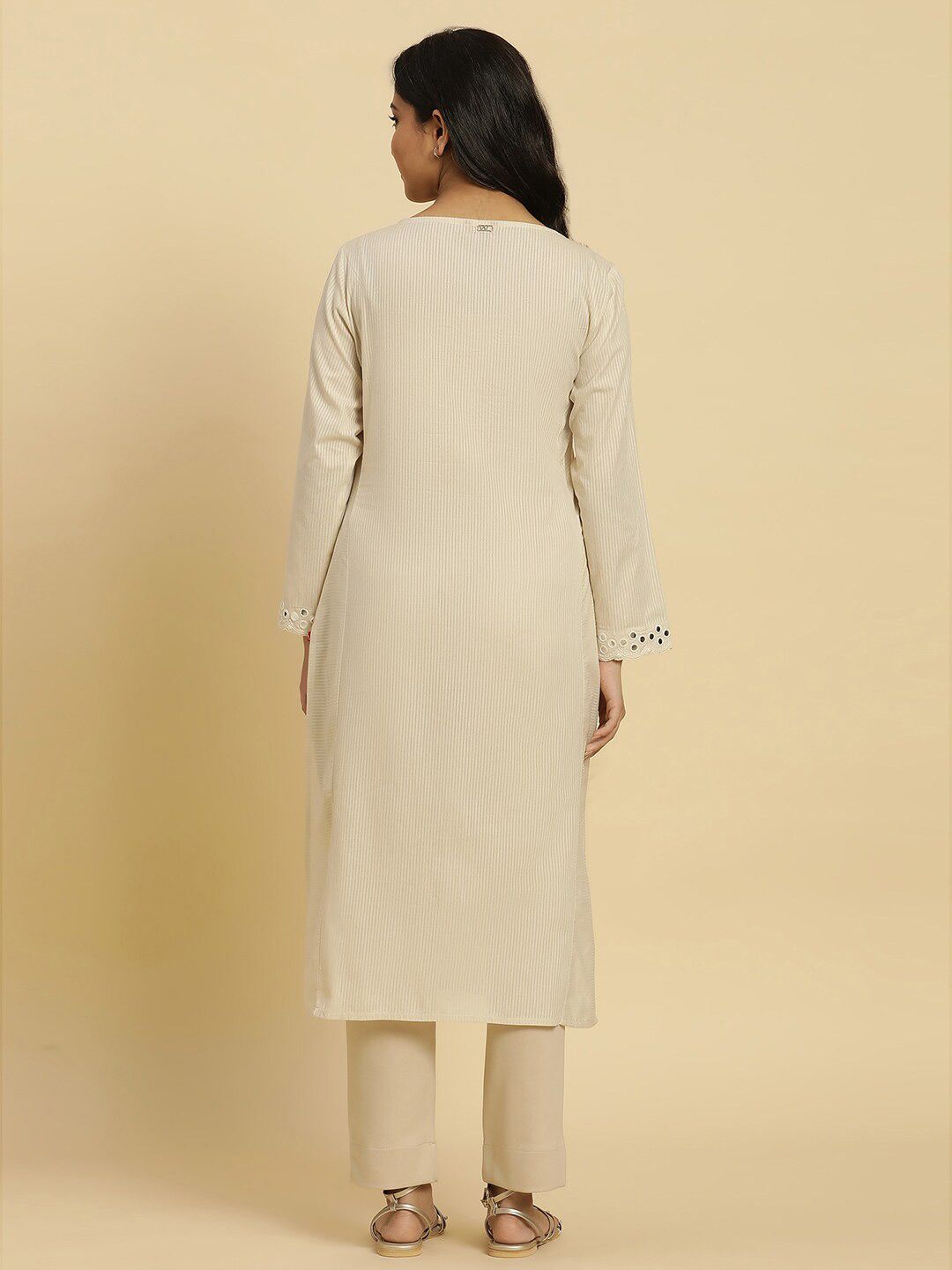 W Yoke Design Mirror Work Round Neckline Straight Kurta