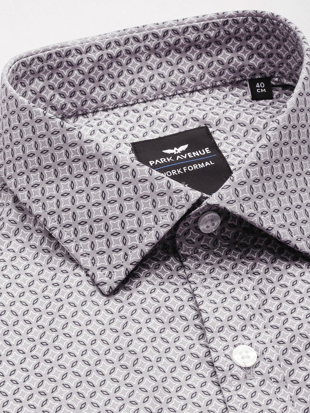 Park Avenue Slim Fit Opaque Geometric Printed Formal Shirt
