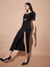 SASSAFRAS BASICS Cut-Out V-Neck Front Silts Midi Bodycon Dress