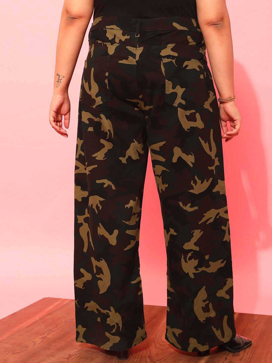 CURVY STREET Women Plus Size Olive Green Printed Relaxed Straight Leg Pure Cotton Trousers