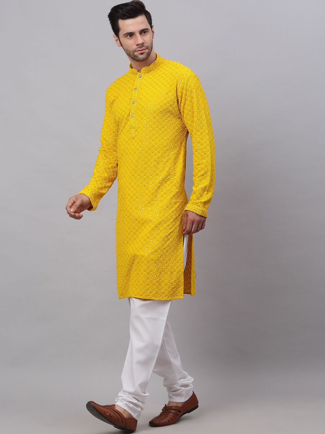 Jompers Men Floral Embroidered Sequinned Pure Cotton Kurta with Churidar