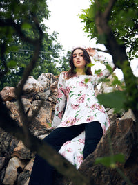 Berrylush White Floral Printed High-Low Longline Top