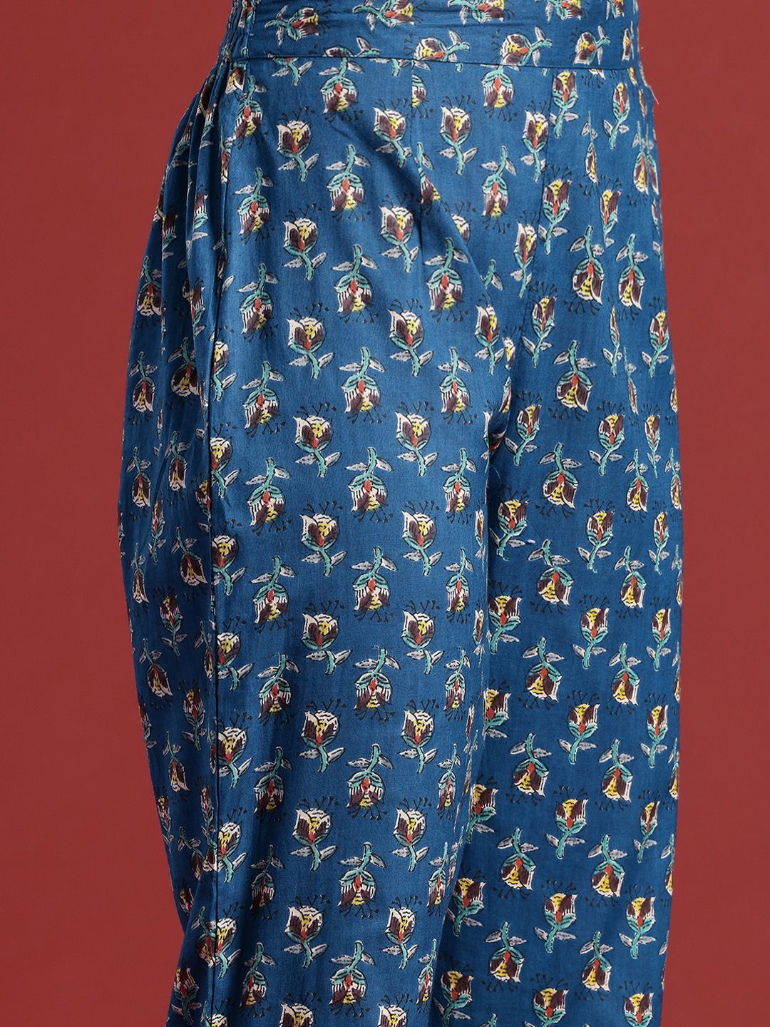 Anouk Ethnic Motifs Printed Regular Cotton Kurta with Trousers & With Dupatta