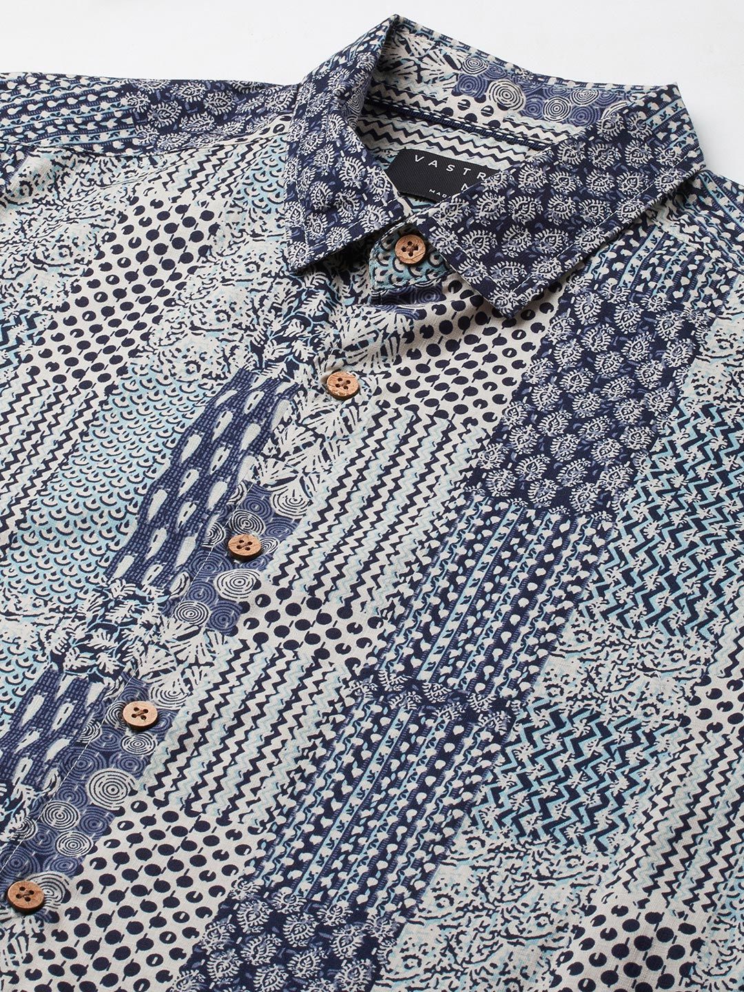 VASTRADO Men Classic Relaxed Fit Cutaway Collar Abstract Printed Cotton Casual Shirt