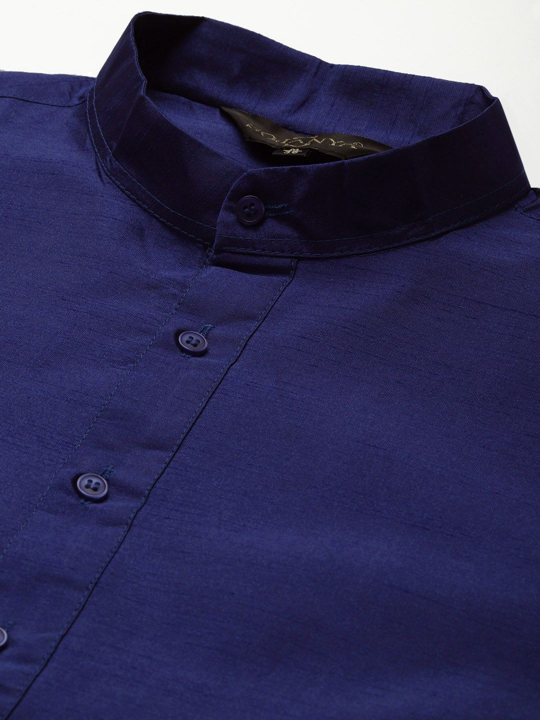 SOJANYA Men Blue Kurta with Churidar