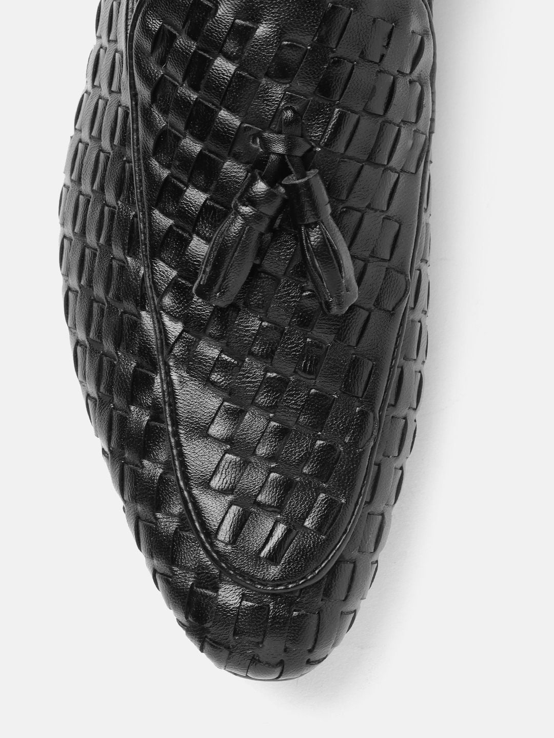House of Pataudi Men Black Basketweave Handcrafted Tasselled Leather Loafers
