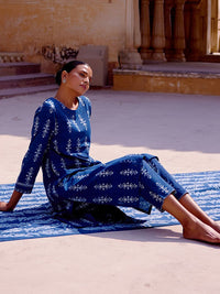 W Floral Printed Round Neck Cotton Straight Kurta