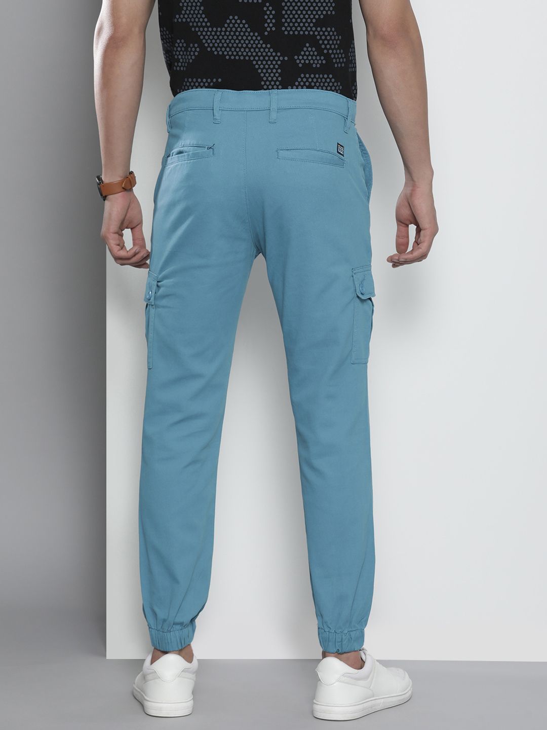 The Indian Garage Co Men Blue Slim Fit Cargos Trousers
