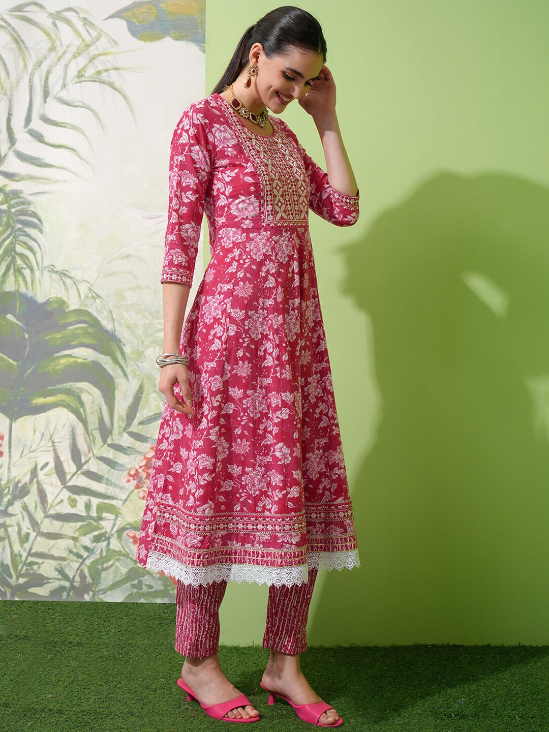 Vishudh Floral Printed Regular Thread Work Pure Cotton Kurta with Trousers & With Dupatta