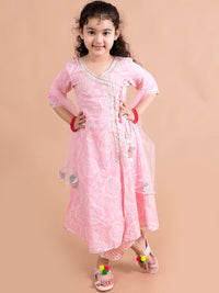 pspeaches Girls Bandhani Printed Kurta with Trousers & Dupatta