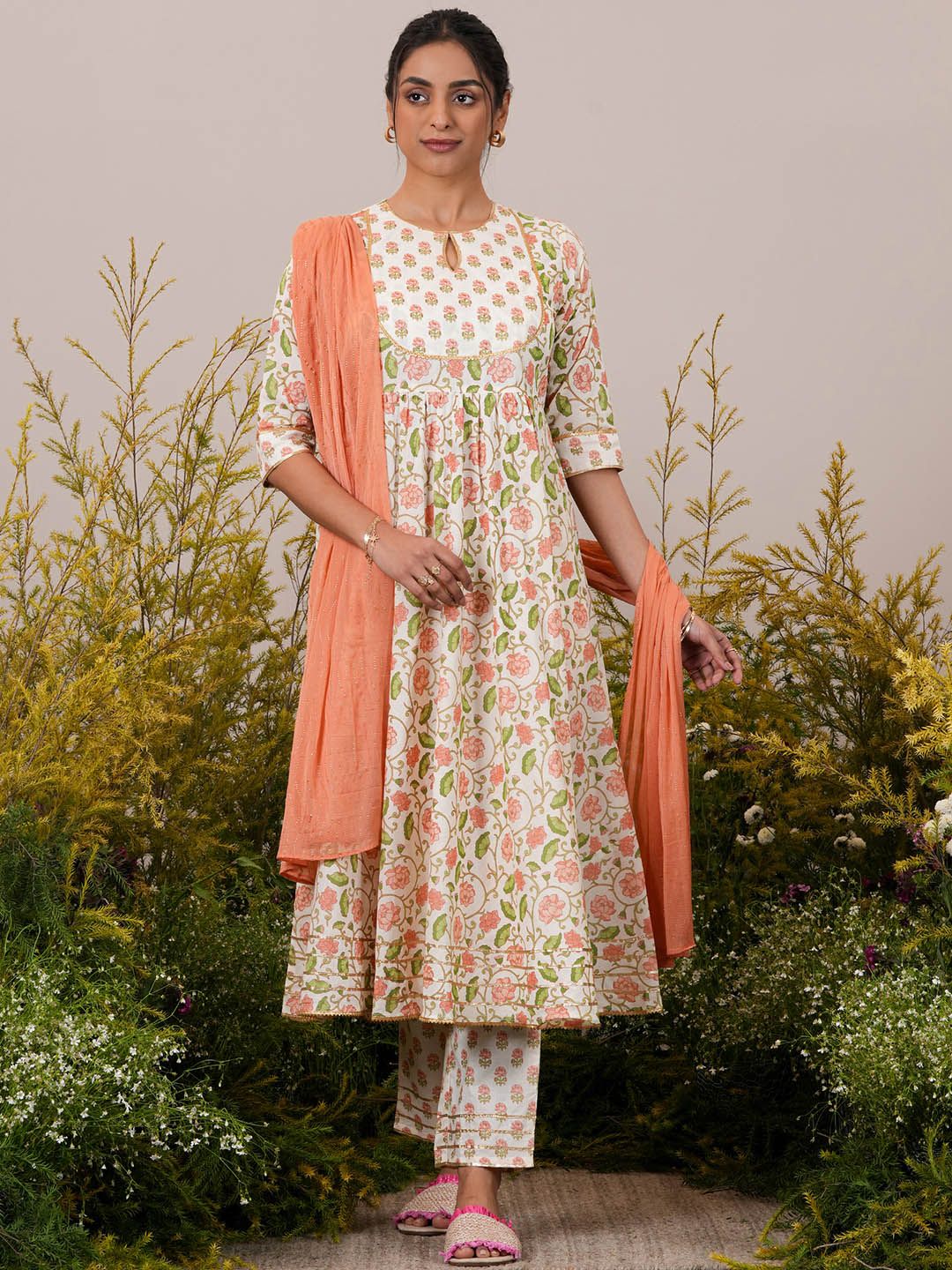 Libas Floral Printed Pleated Gotta Patti Pure Cotton Kurta with Trousers & Dupatta