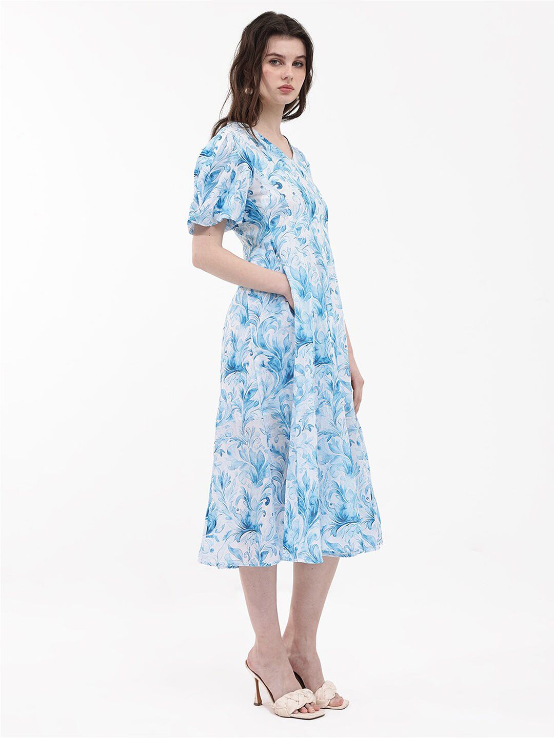 Rareism Cetakan bunga Flared Flared Sleeve Fit & Flare Midi Dress