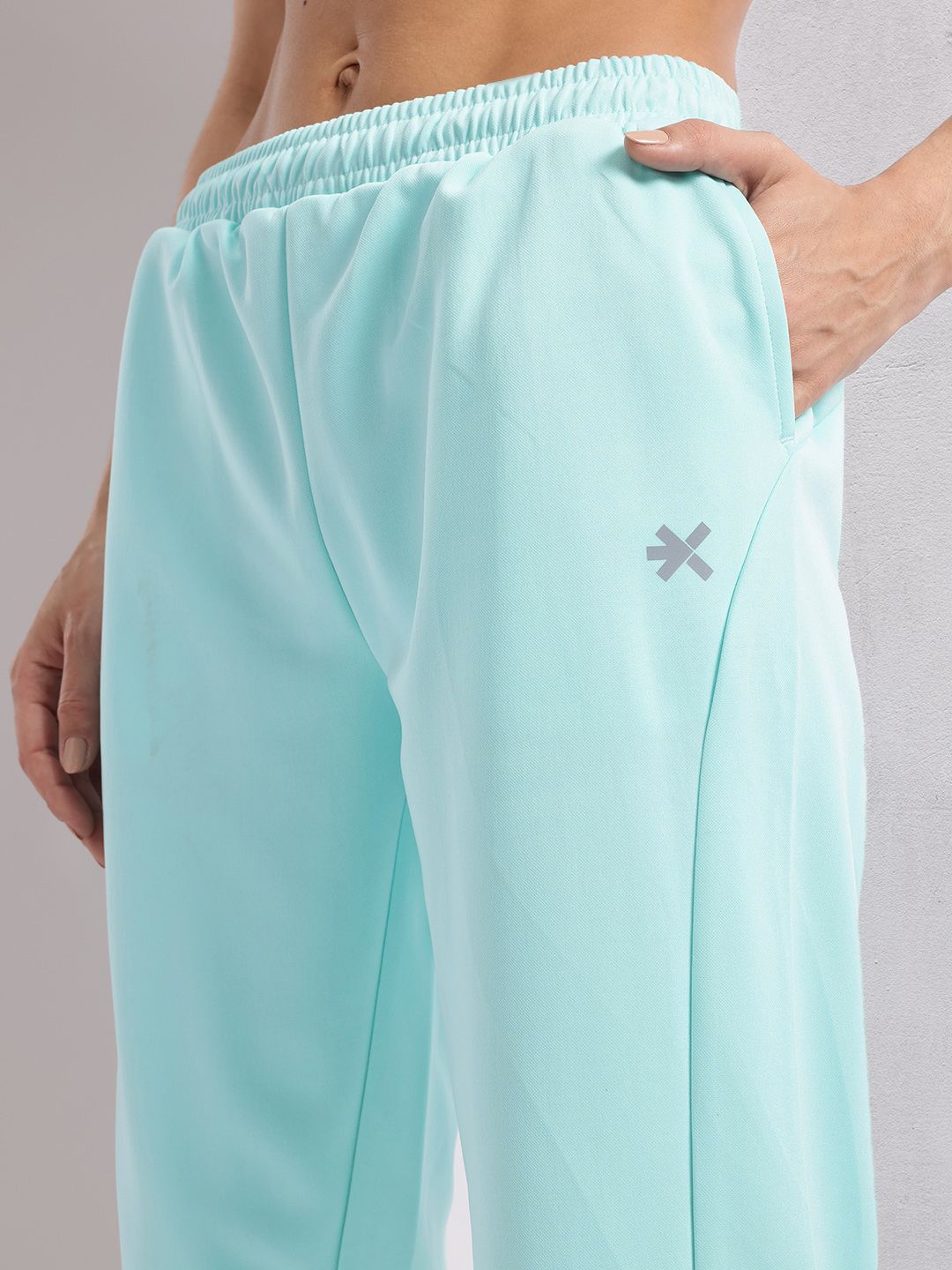 HRX by Hrithik Roshan Women Printed Detail Rapid-Dry Running Joggers