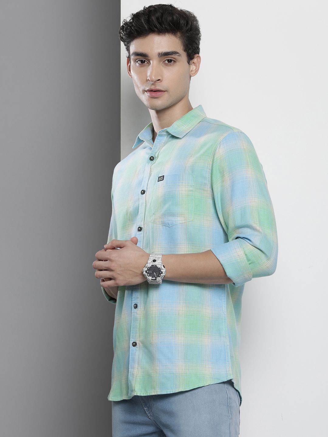 The Indian Garage Co Men Blue Checked Casual Shirt