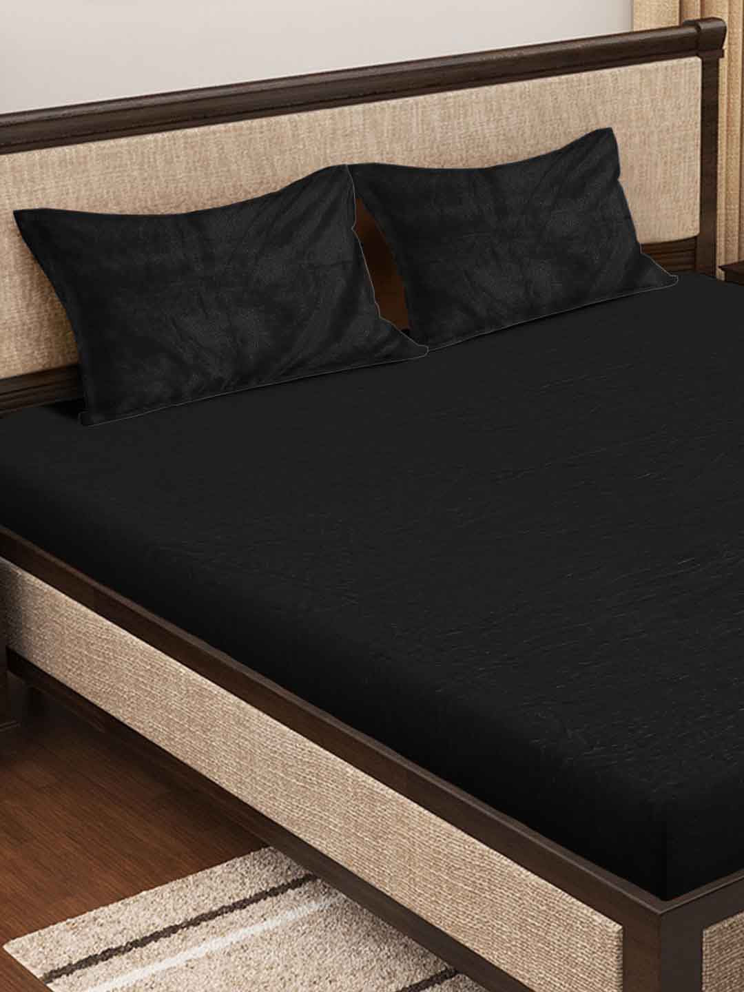 KLOTTHE Black 300 TC Woolen Double Bed Bedsheet With 2 Pillow Covers