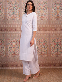 Vishudh White Ethnic Motifs Embroidered Thread Work Straight Kurta