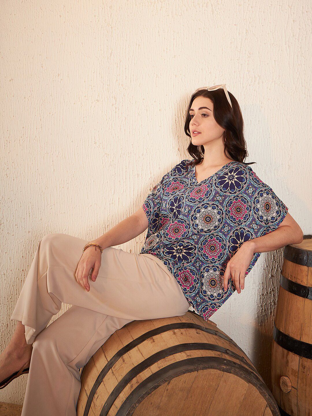 DENNISON Ethnic Motif Printed Batwing Sleeve Ethnic Crepe Kaftan Top