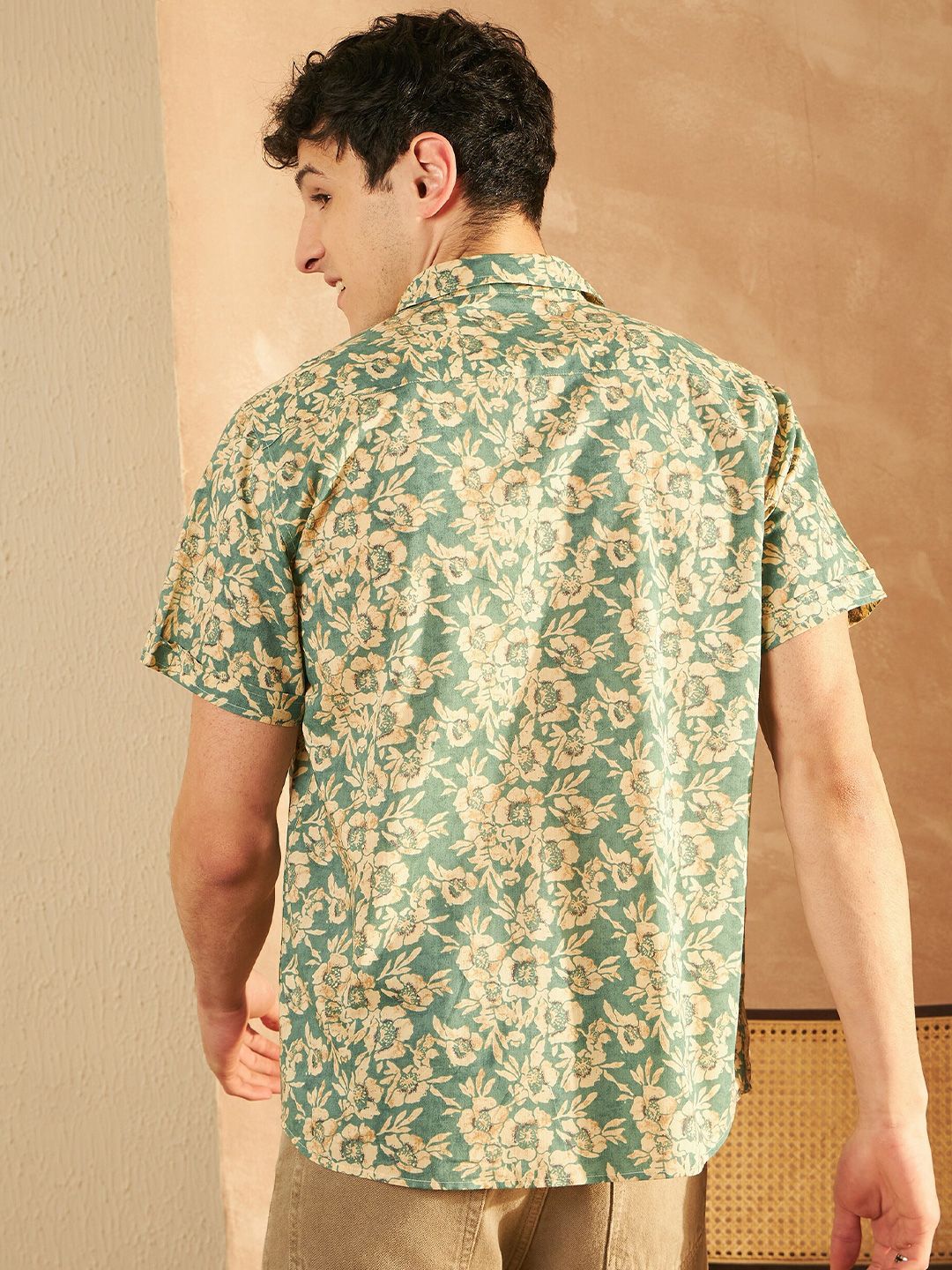 DENNISON Smart Floral Printed Spread Collar Cotton Oversized Lightweight Casual Shirt