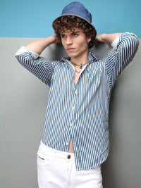 The Indian Garage Co Men Blue & White Slim Fit Striped Casual Shirt