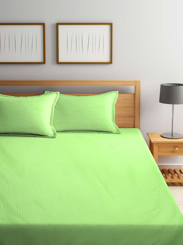 Myntra Elegant Homes Policotton Berjalur Hijau 300 TC Dilengkapi Cadar Katil Super King Halus dengan 2 Sarung Bantal-106 x 106 inci
