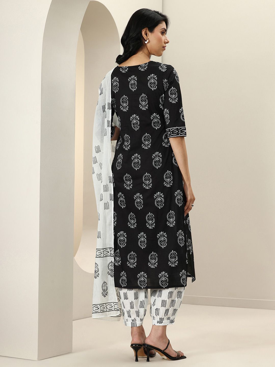 Libas Women Ethnic Motifs Printed Regular Kurta with Salwar & With Dupatta
