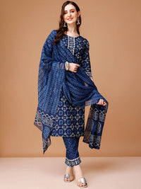 KALINI Floral Printed Kurta & Trousers With Dupatta