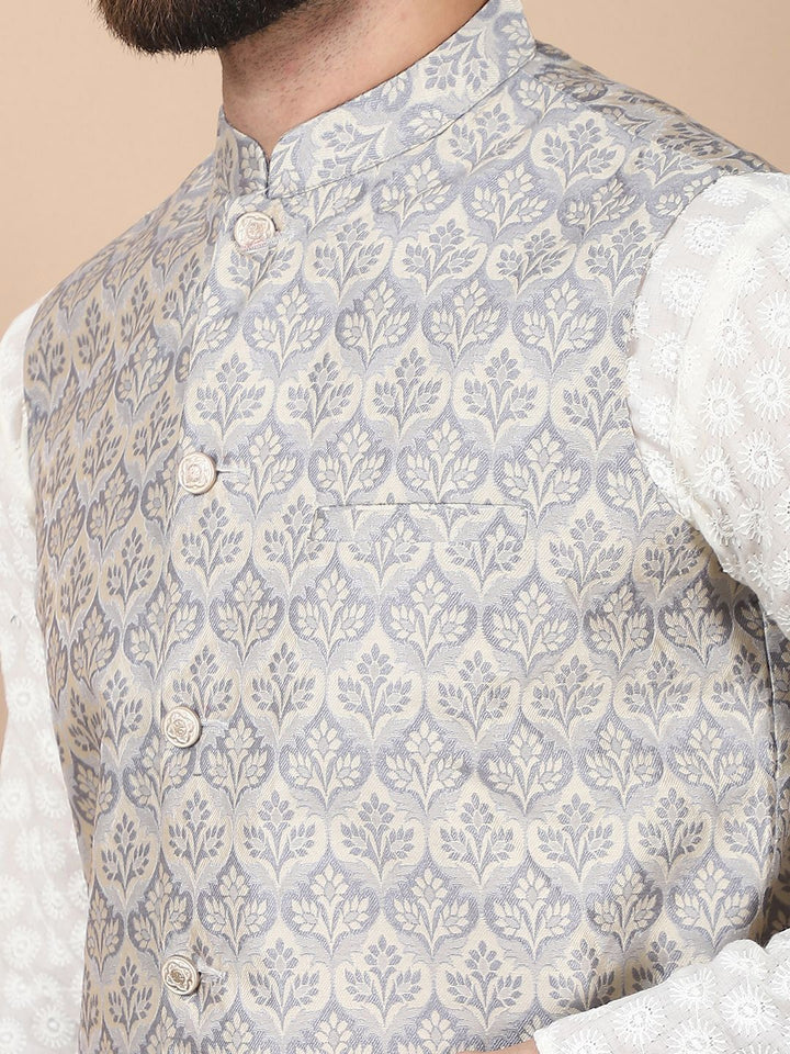 Kurta Kapas Tulen Bersulam Bunga Warna Krim Anouk dengan Jaket Churidar & Nehru