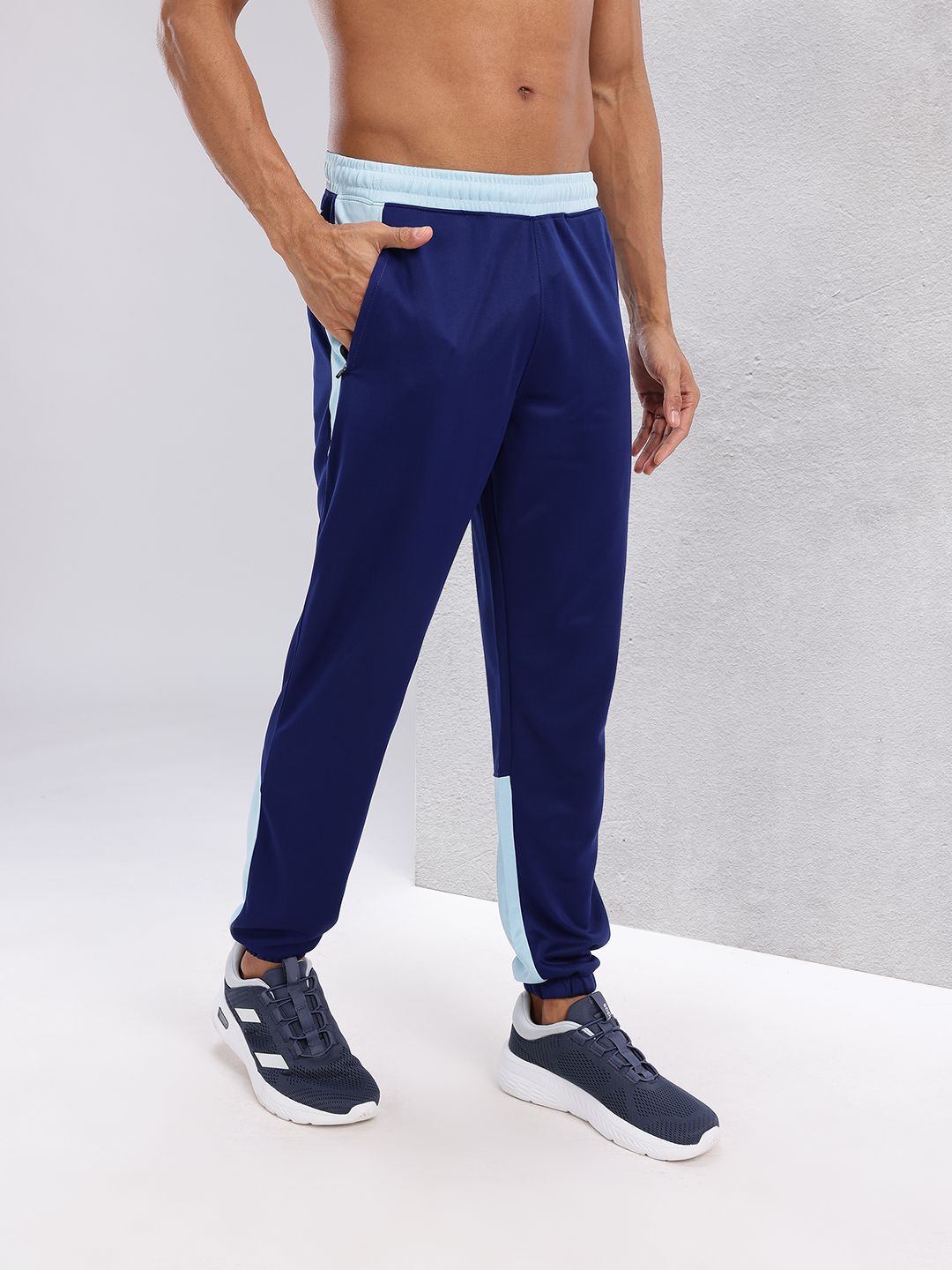 HRX by Hrithik Roshan Men Colourblock Rapid-Dry Running Joggers