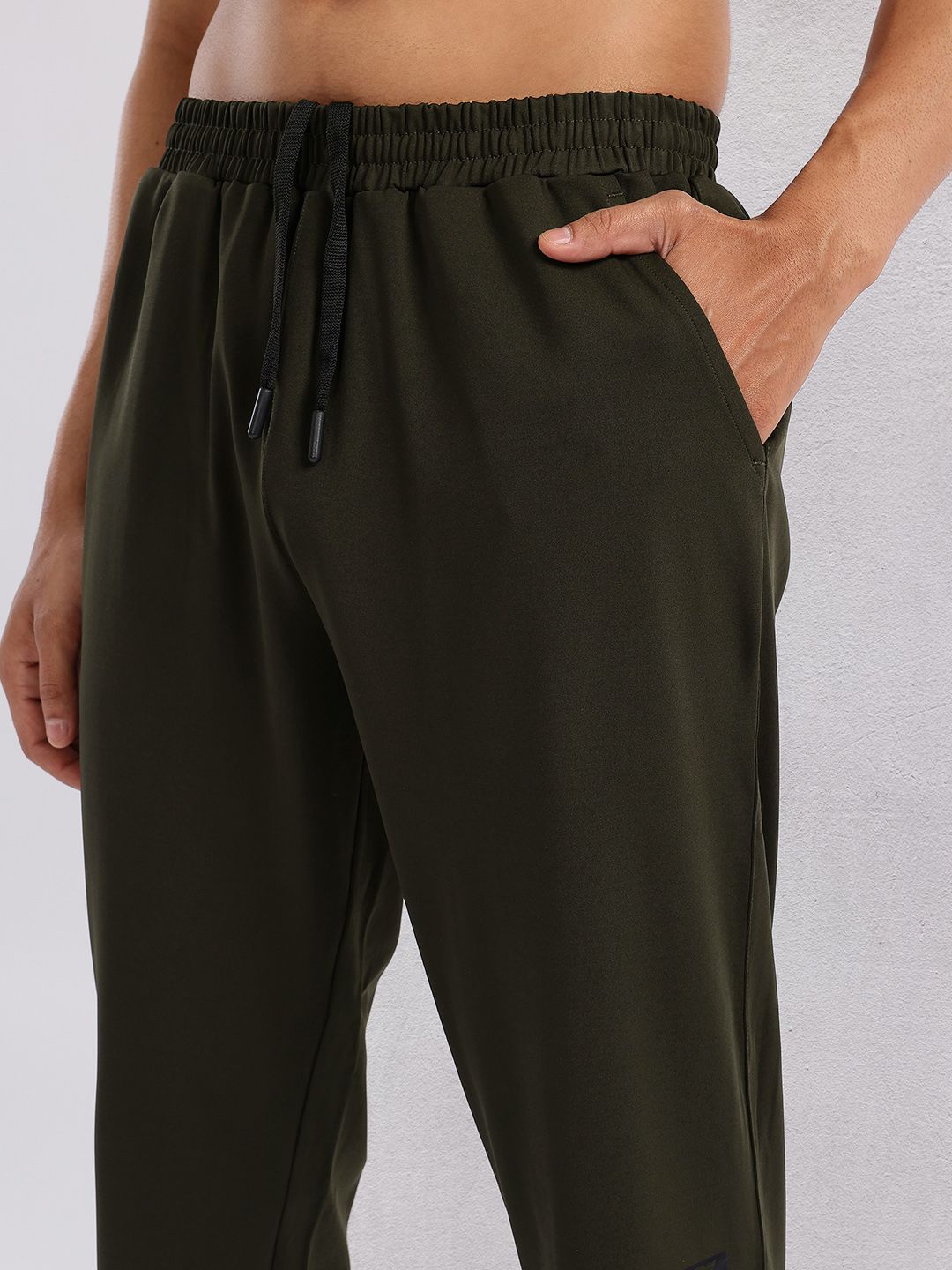 HRX by Hrithik Roshan Men Rapid-Dry Training Joggers