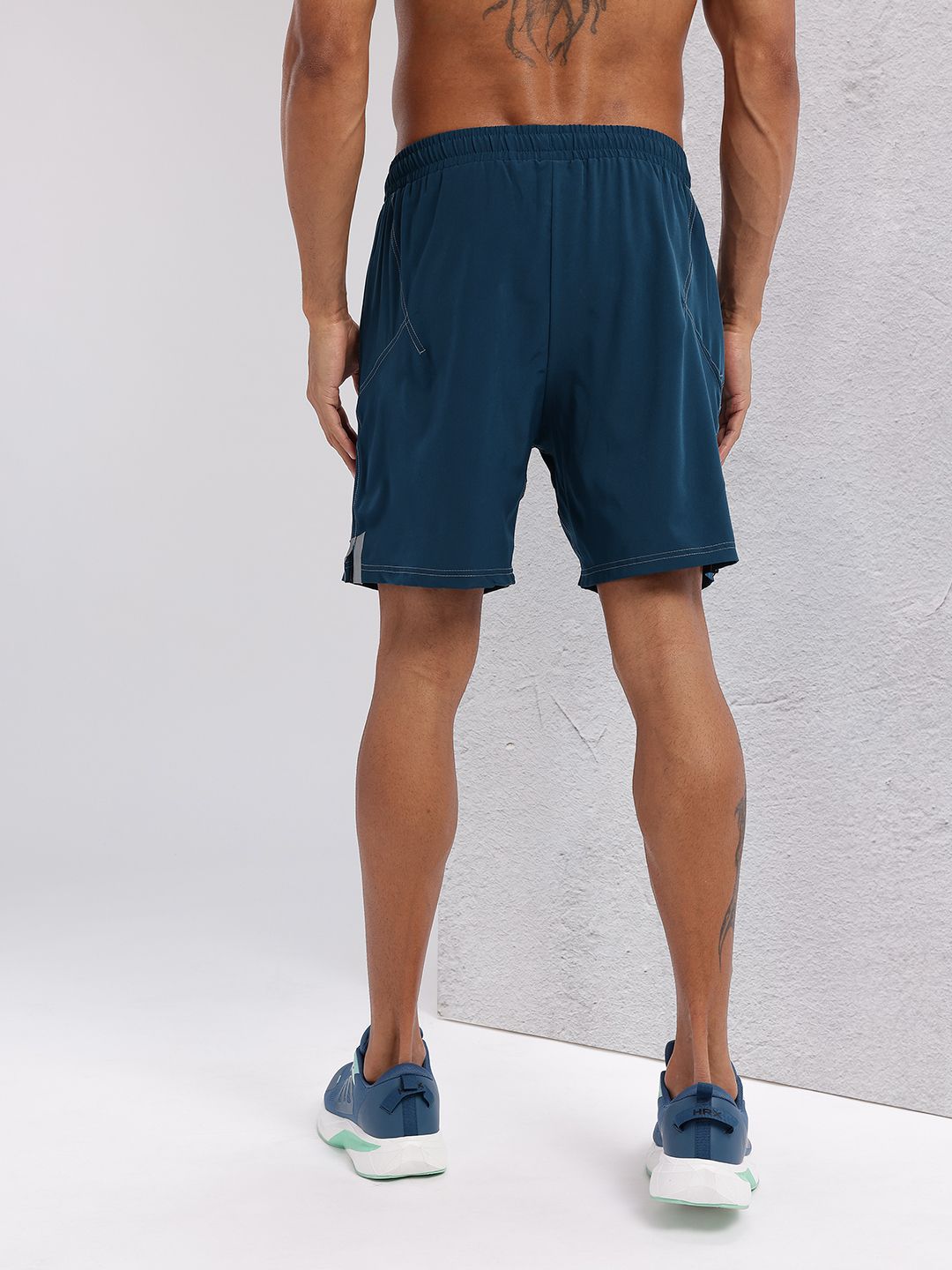 HRX by Hrithik Roshan Men Contrast Stitch Training Shorts