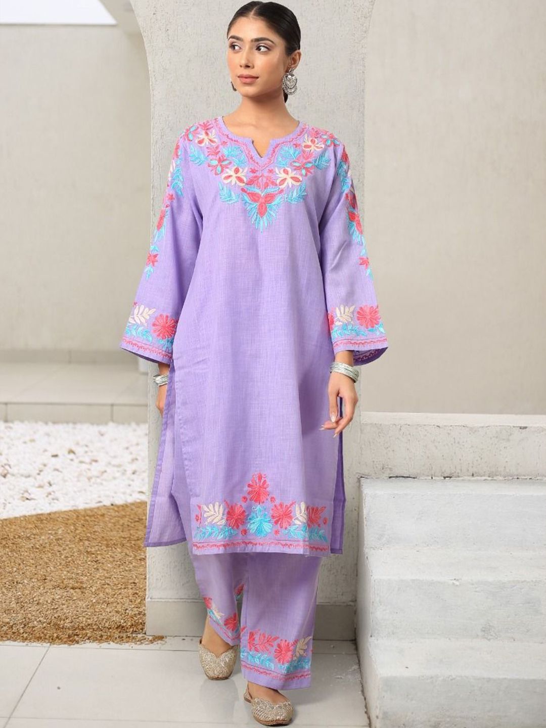 HOUSE OF KARI Flora Embroidered Thread Work Falak Kashmiri Straight Kurta With Trousers