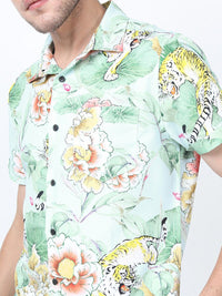 HIGHLANDER Men Green Floral Printed Casual Shirt