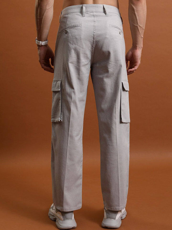HIGHLANDER Men Cotton Mid-Rise Cargos Trouser