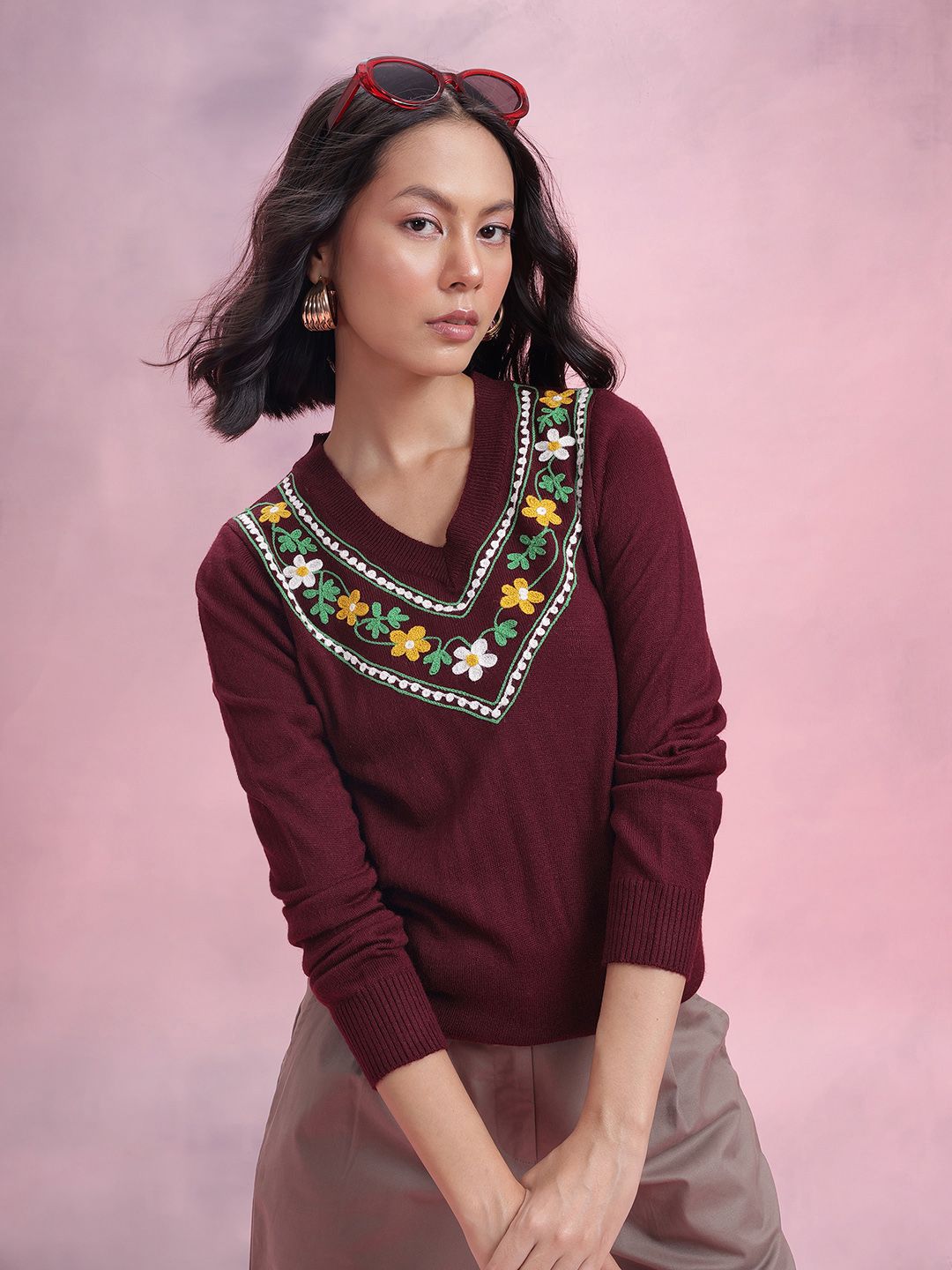DressBerry Floral Embroidered Acrylic Pullover