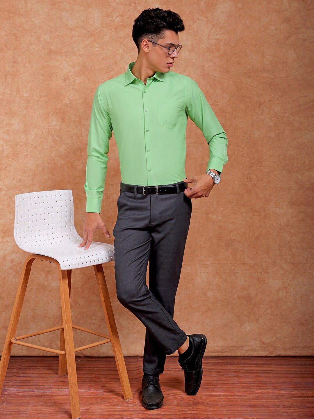 The Indian Garage Co. X Luxe Slim Fit Spread Collar Opaque Cotton Formal Shirt