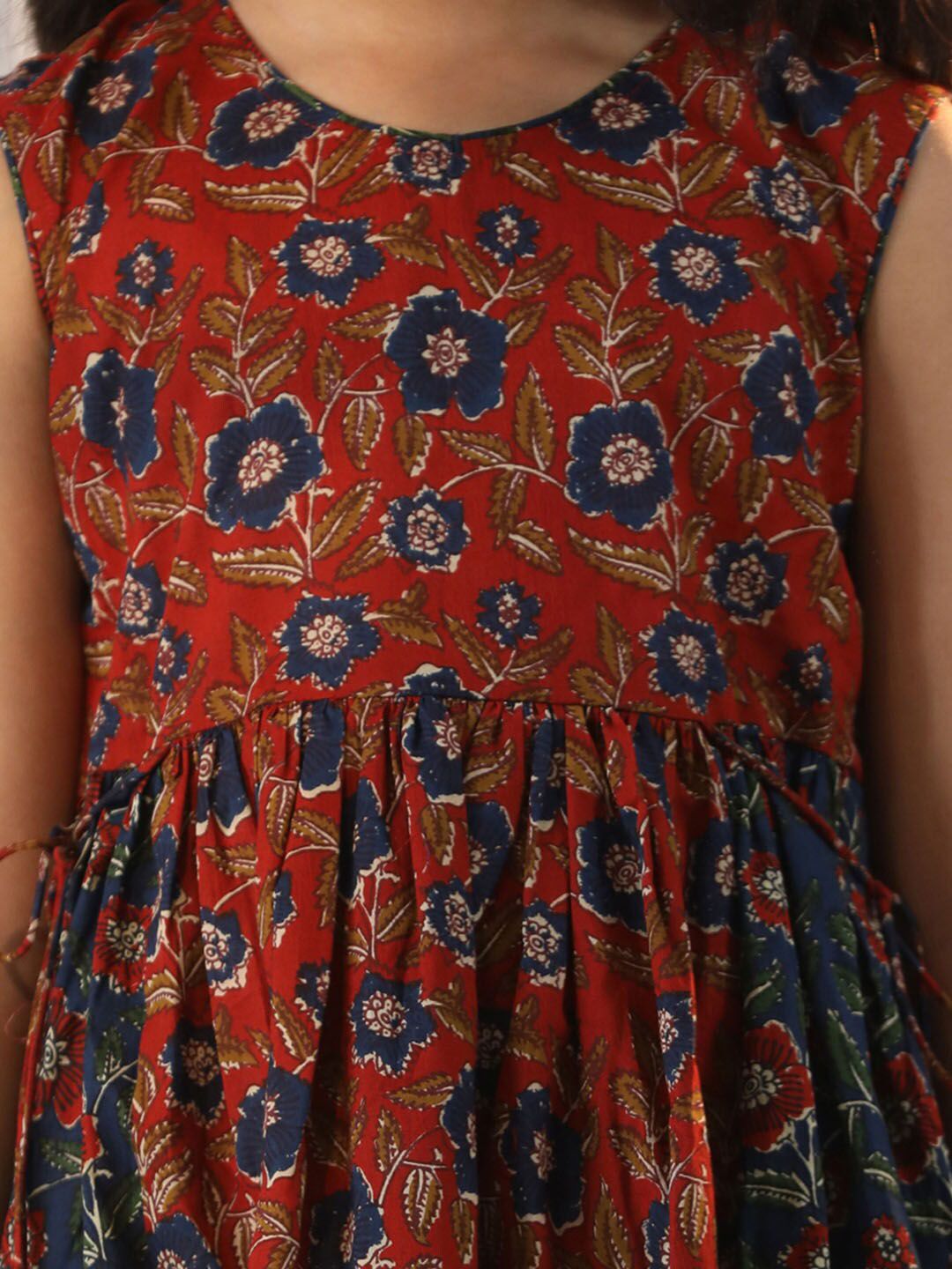 VASTRAMAY Girls Floral Printed Sleeveless Cotton Fit & Flare Dress