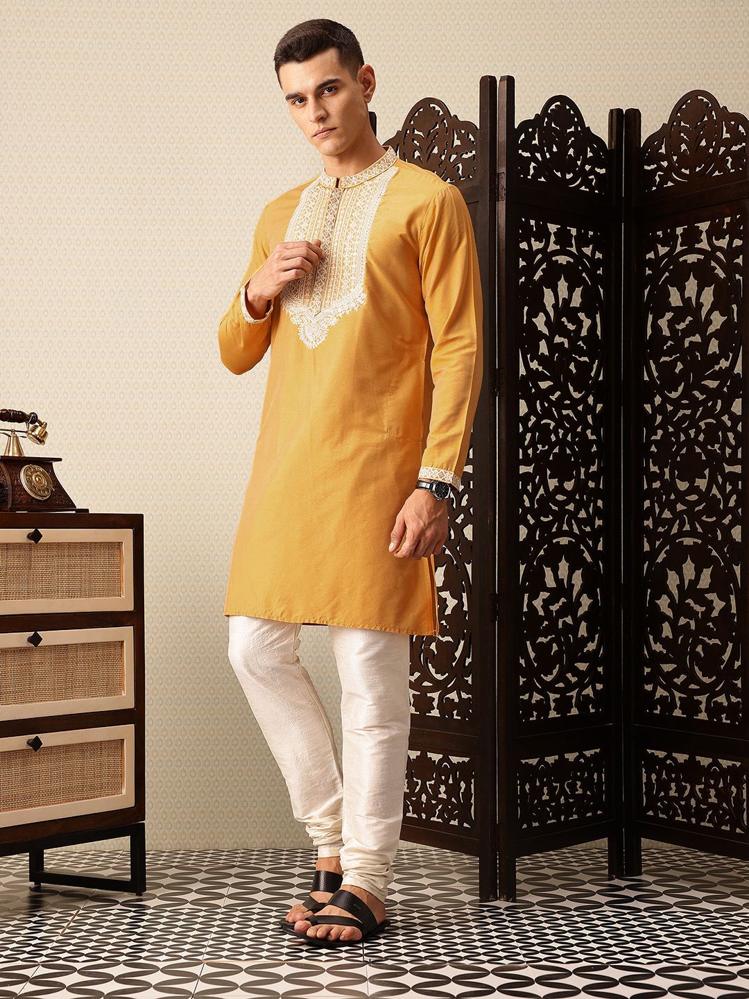House of Pataudi Yoke Design Sequin Embroidered Jashn Kurta
