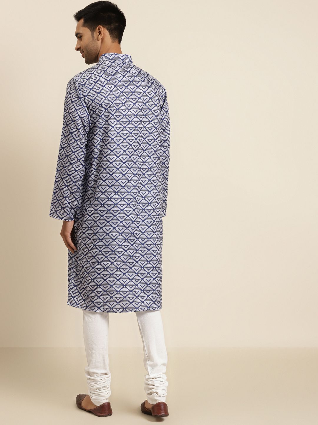 SOJANYA Men Off-White & Blue Cotton Geometric Printed Straight Kurta