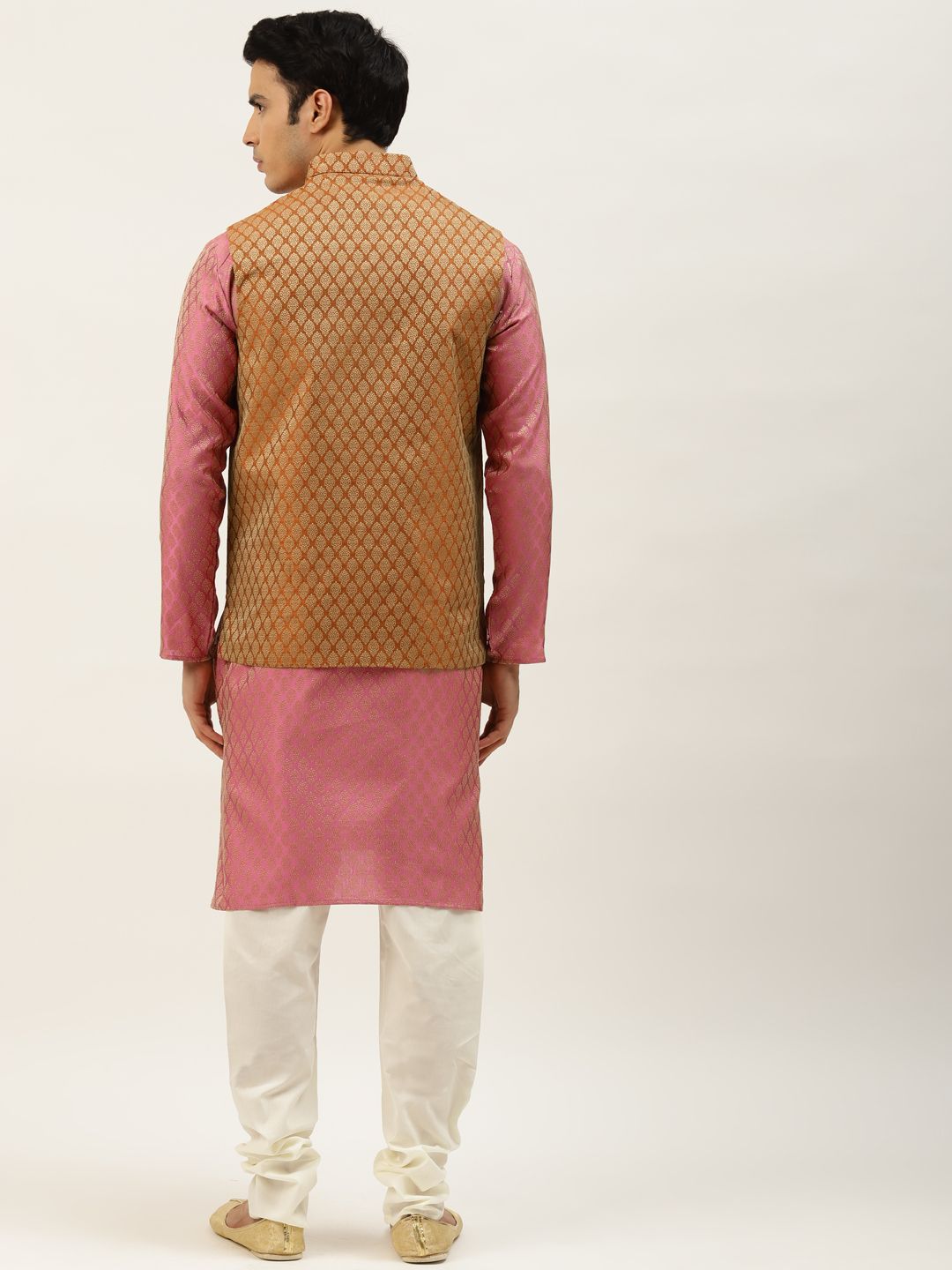SOJANYA Men Pink & Orange Ethnic Motifs Kurta with Churidar & Nehru Jacket