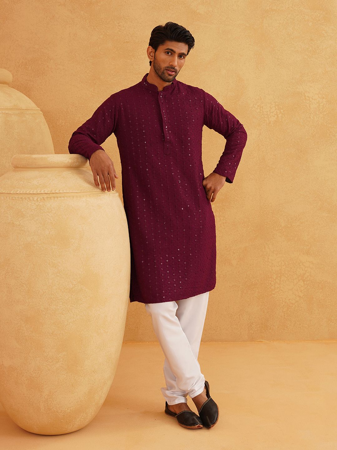 SOJANYA Lelaki Purple Embroidered Regular Pure Cotton Kurta with Churidar