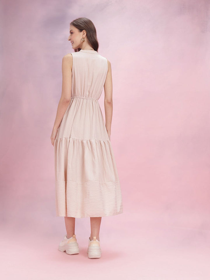 DressBerry Crinkled Empire Midi Dress